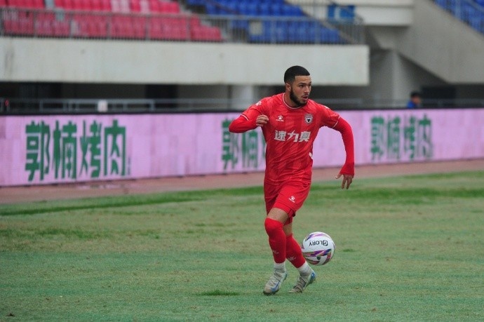  陜西聯(lián)合主場(chǎng)2-1戰(zhàn)勝上海嘉定匯龍，贏得西部杯足球邀請(qǐng)賽首勝