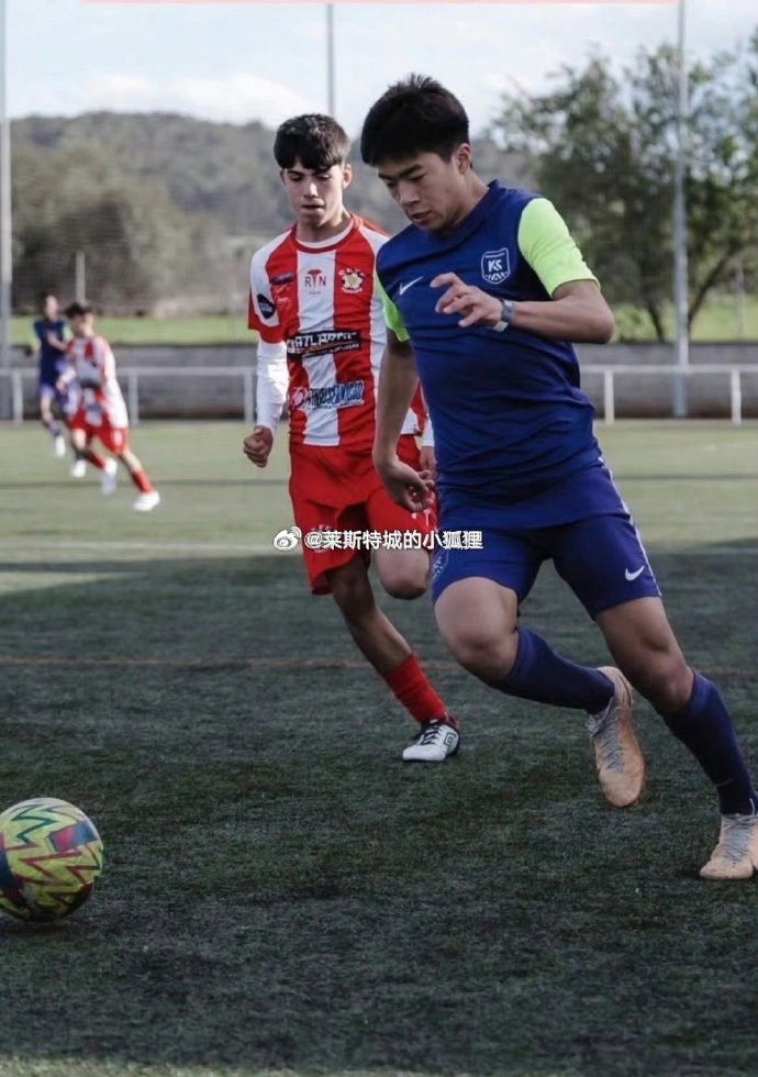  效力巴達(dá)洛納U16的中國(guó)球員汪修昊，入選西班牙加泰羅尼亞大區(qū)隊(duì)