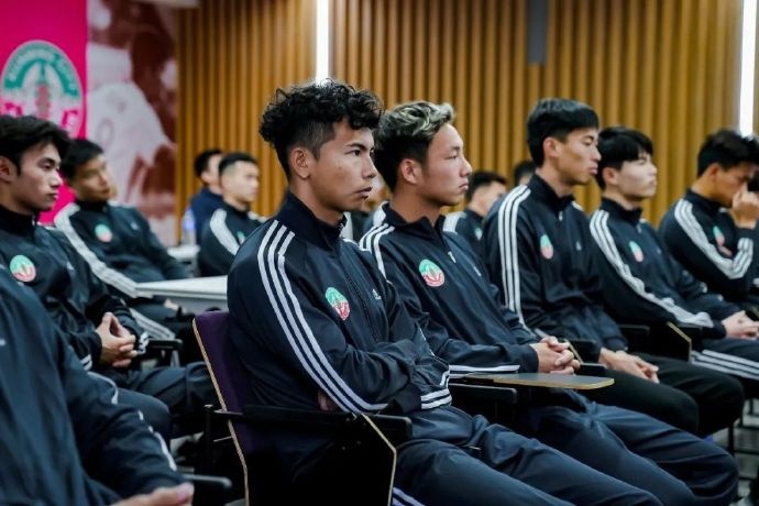  出征中乙！昆明城星足球俱樂部11日舉行新賽季見面會暨出征儀式